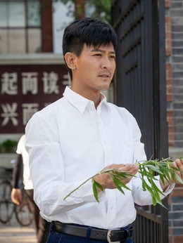 希望的大地剧情介绍_纵横剧情网