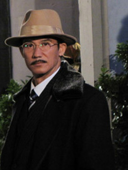 秋霜剧情介绍_纵横剧情网