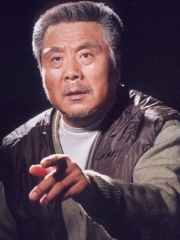心如铁剧情介绍_纵横剧情网
