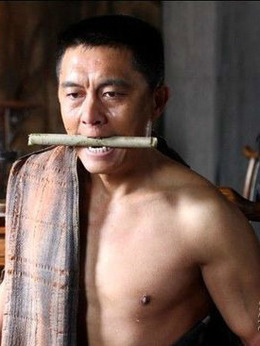 白狼剧情介绍_纵横剧情网