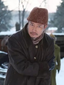 第一声枪响剧情介绍_纵横剧情网