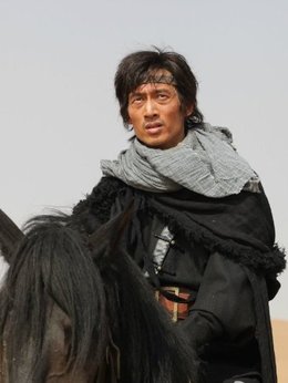大漠苍狼剧情介绍_纵横剧情网