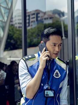 泄密者剧情介绍_纵横剧情网