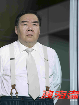 泄密者剧情介绍_纵横剧情网