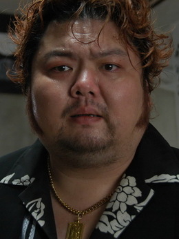 疯狂的赛车剧情介绍_纵横剧情网