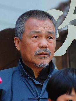 青山绿水红日子剧情介绍_纵横剧情网