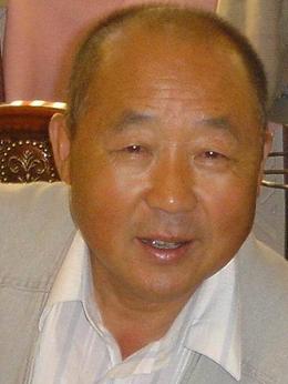 岳父也是爹剧情介绍_纵横剧情网