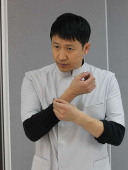 推拿剧情介绍_纵横剧情网