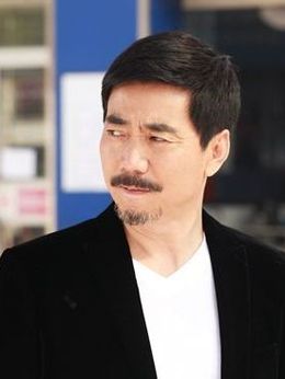 奇葩一家亲剧情介绍_纵横剧情网