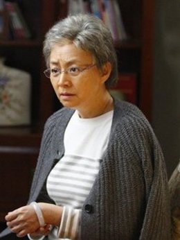 妈妈的花样年华剧情介绍_纵横剧情网