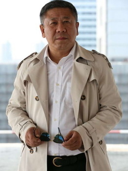 我是机器人剧情介绍_纵横剧情网