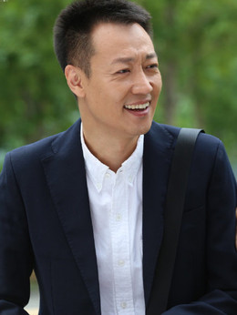 跟我回家剧情介绍_纵横剧情网