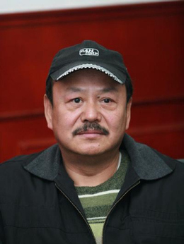 乡下人剧情介绍_纵横剧情网