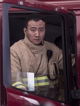 救火英雄剧情介绍_纵横剧情网