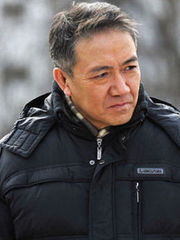 老严有女不愁嫁剧情介绍_纵横剧情网