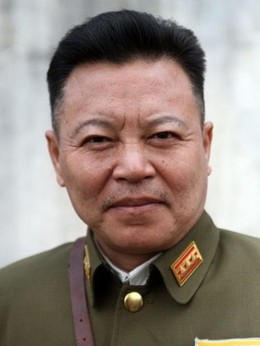 孤军英雄剧情介绍_纵横剧情网