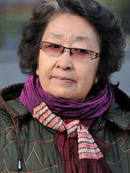老爸回家剧情介绍_纵横剧情网