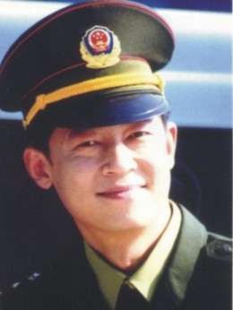 刑警本色1剧情介绍_纵横剧情网
