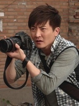 小鱼吃大鱼剧情介绍_纵横剧情网