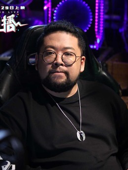 尖叫直播剧情介绍_纵横剧情网