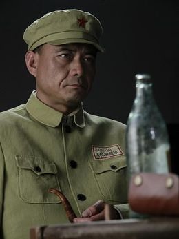 从将军到士兵剧情介绍_纵横剧情网
