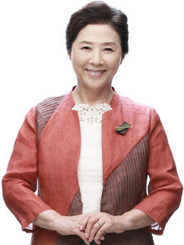 奇怪的儿媳剧情介绍_纵横剧情网