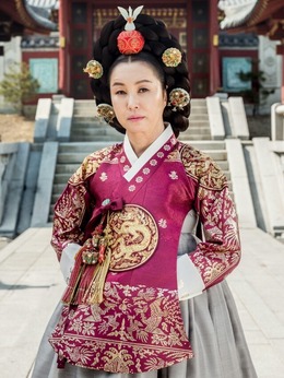 狱中花剧情介绍_纵横剧情网